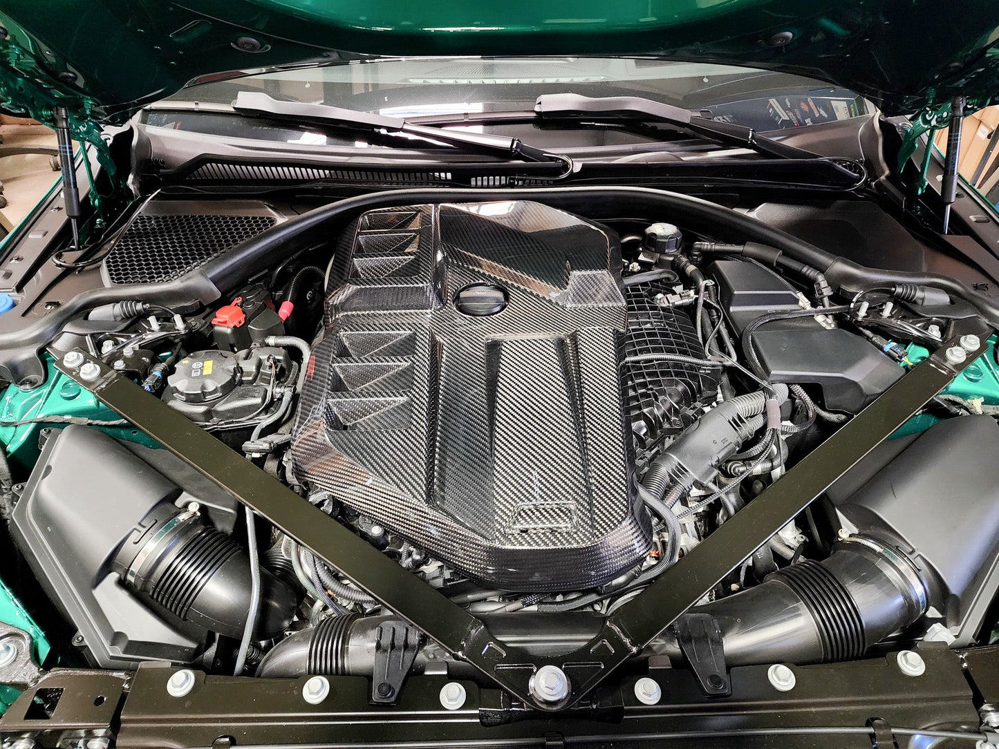 G80 CARBON FIBER ENGINE COVER - ARM Motorsports